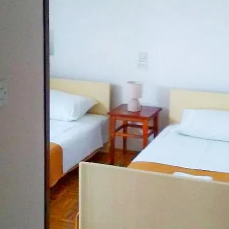 Baresic Apartment